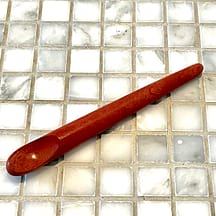 baton reflexologie prise pouce