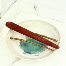 baton reflexologie prise pouce